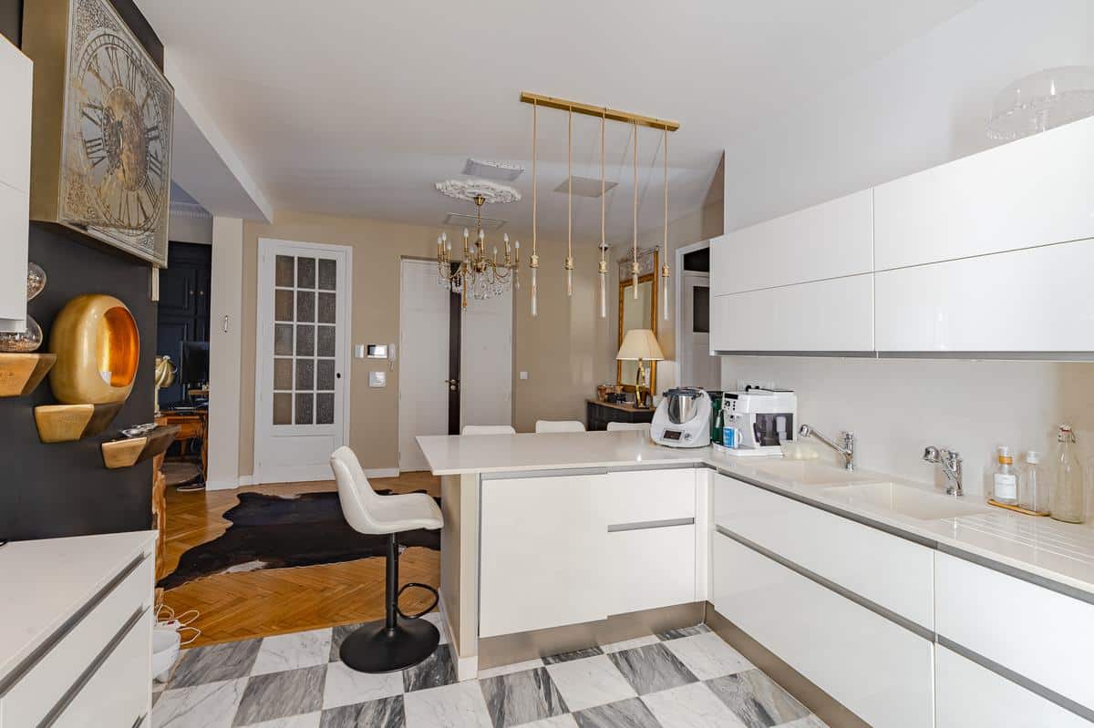 Type 3 de 109 m2 Marseille 8ème