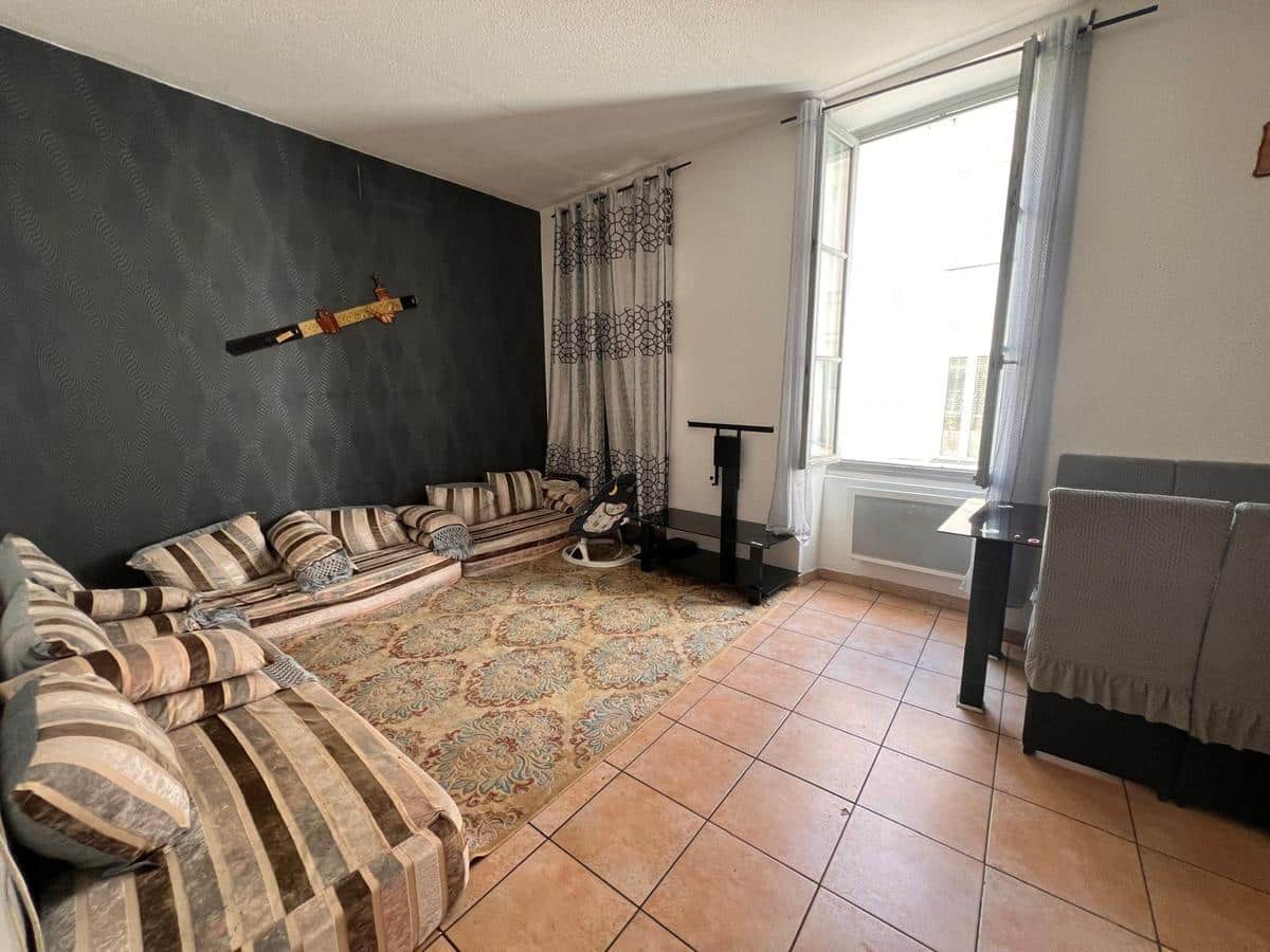 LARGE TYPE 2 SOLD RENTED – RUE SAINT THEODORE 13001 MARSEILLE