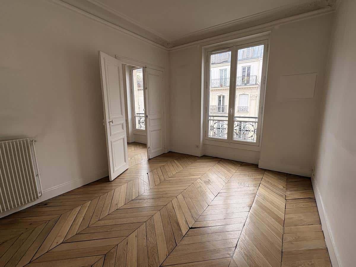 10ème RUE BEAUREPAIRE : 5 PIÈCES À VENDRE