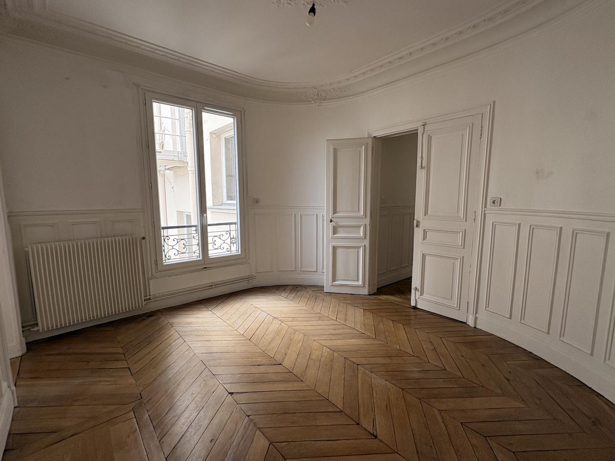 10ème RUE BEAUREPAIRE : 5 PIÈCES À VENDRE