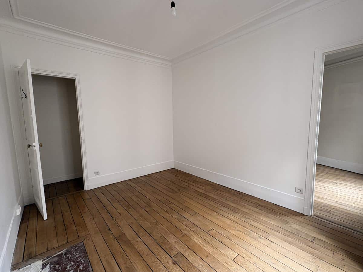 10ème RUE BEAUREPAIRE : 5 PIÈCES À VENDRE