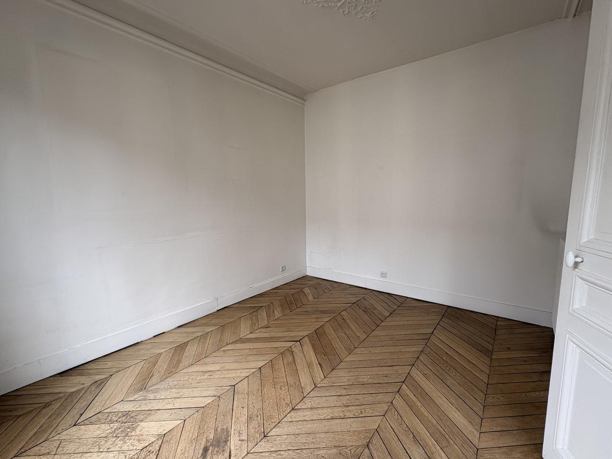 10th STREET BEAUREPAIRE: 5 ROOMS FOR SALE