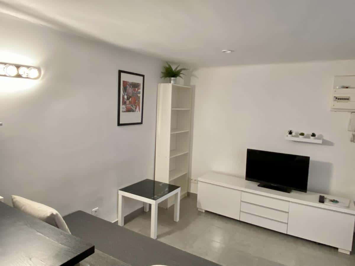 Studio meublé au calme rue de l’Ecole