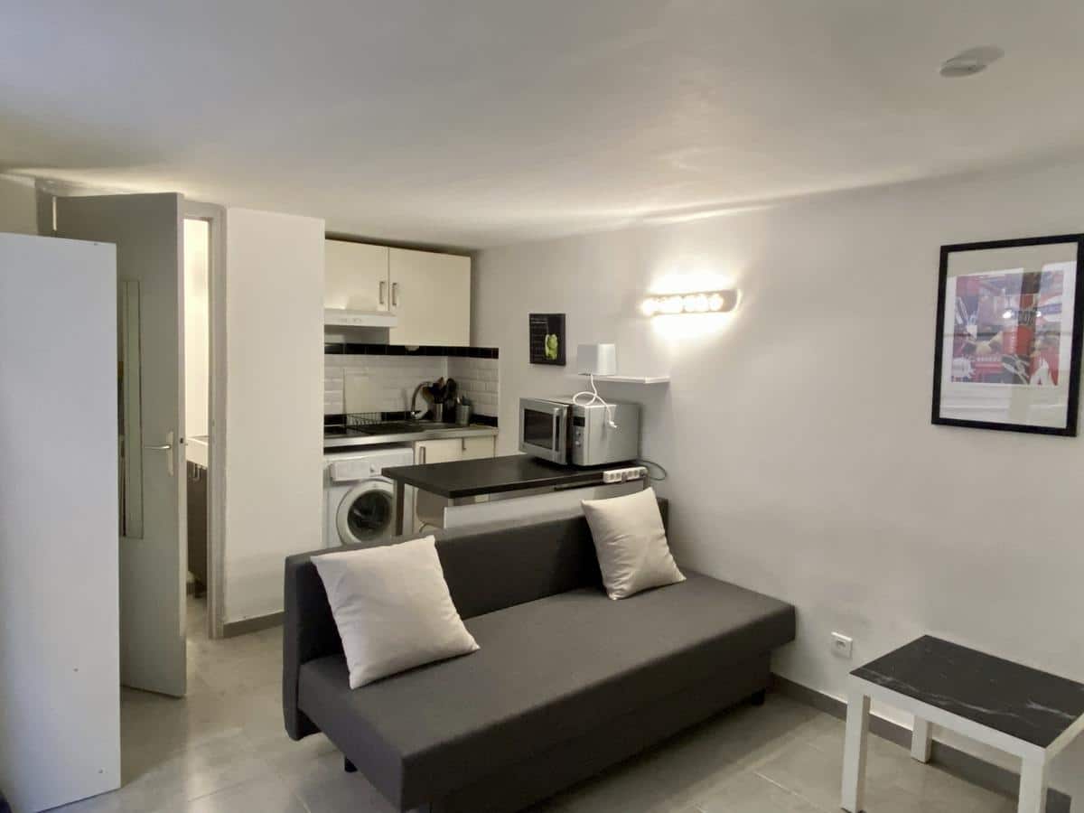 Studio meublé au calme rue de l’Ecole