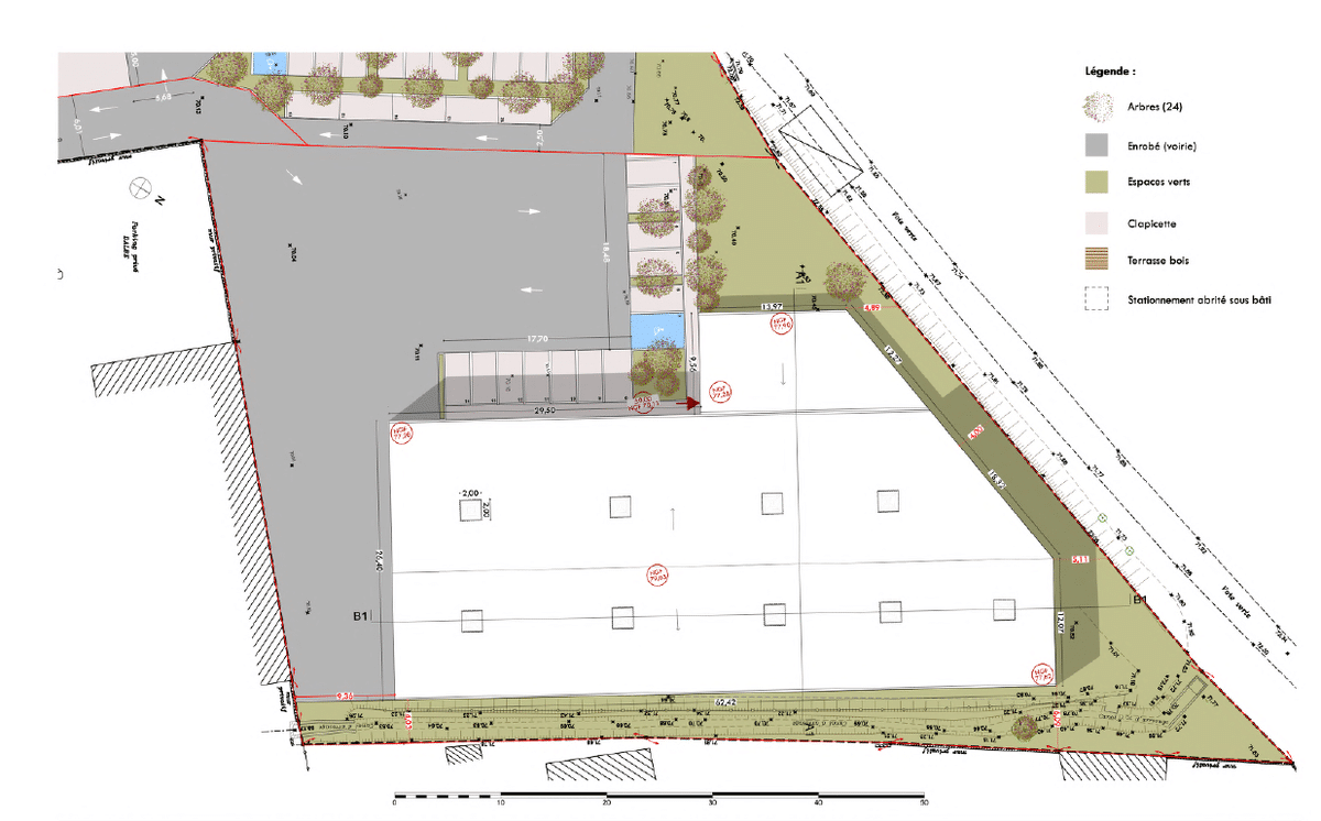 LAND OF 4062M2 FOR SALE ZA DE LA GANDONNE SALON DE PROVEN