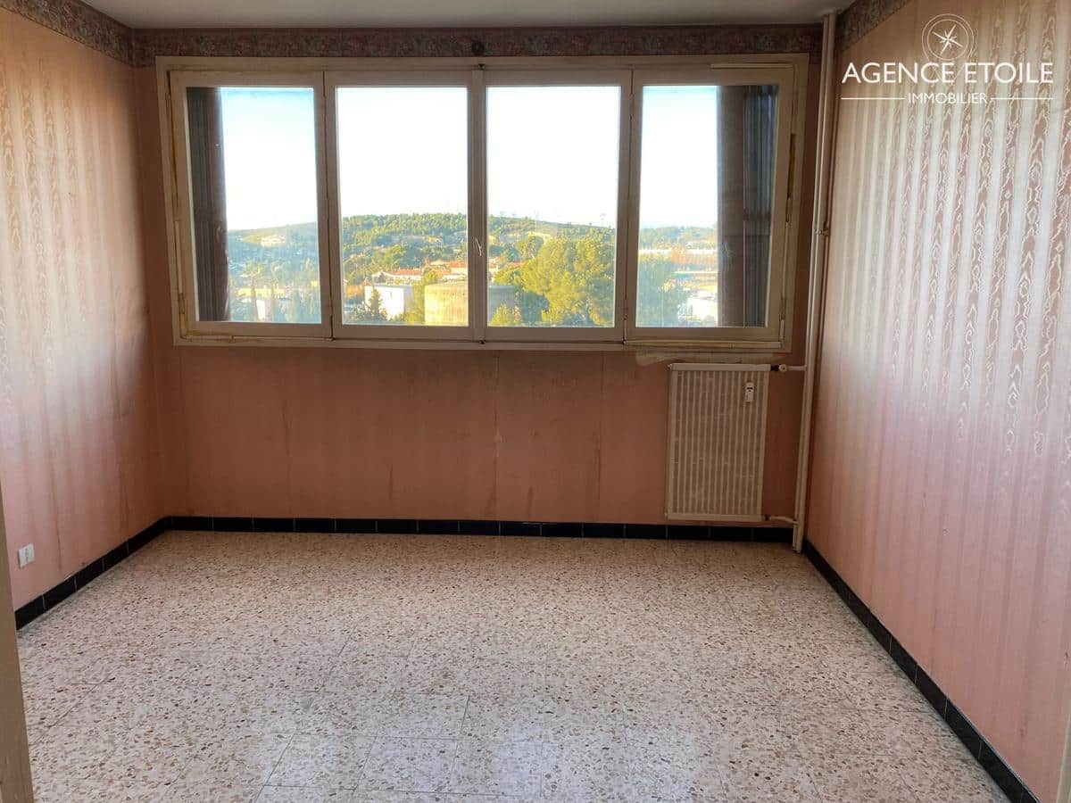 Marseille 15th apartment type 3
