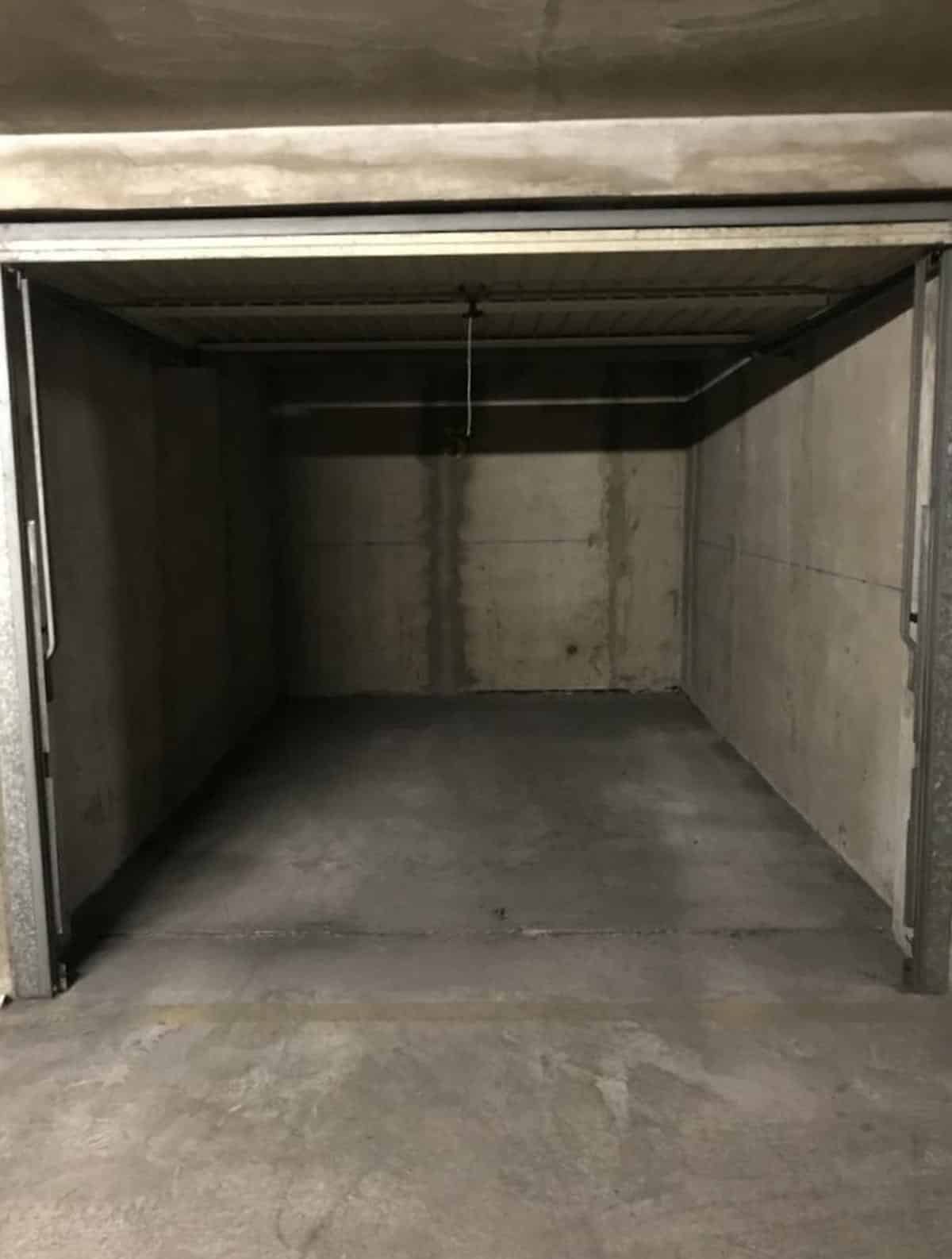 Garage fermé de 15 m2 Marseille 5ème