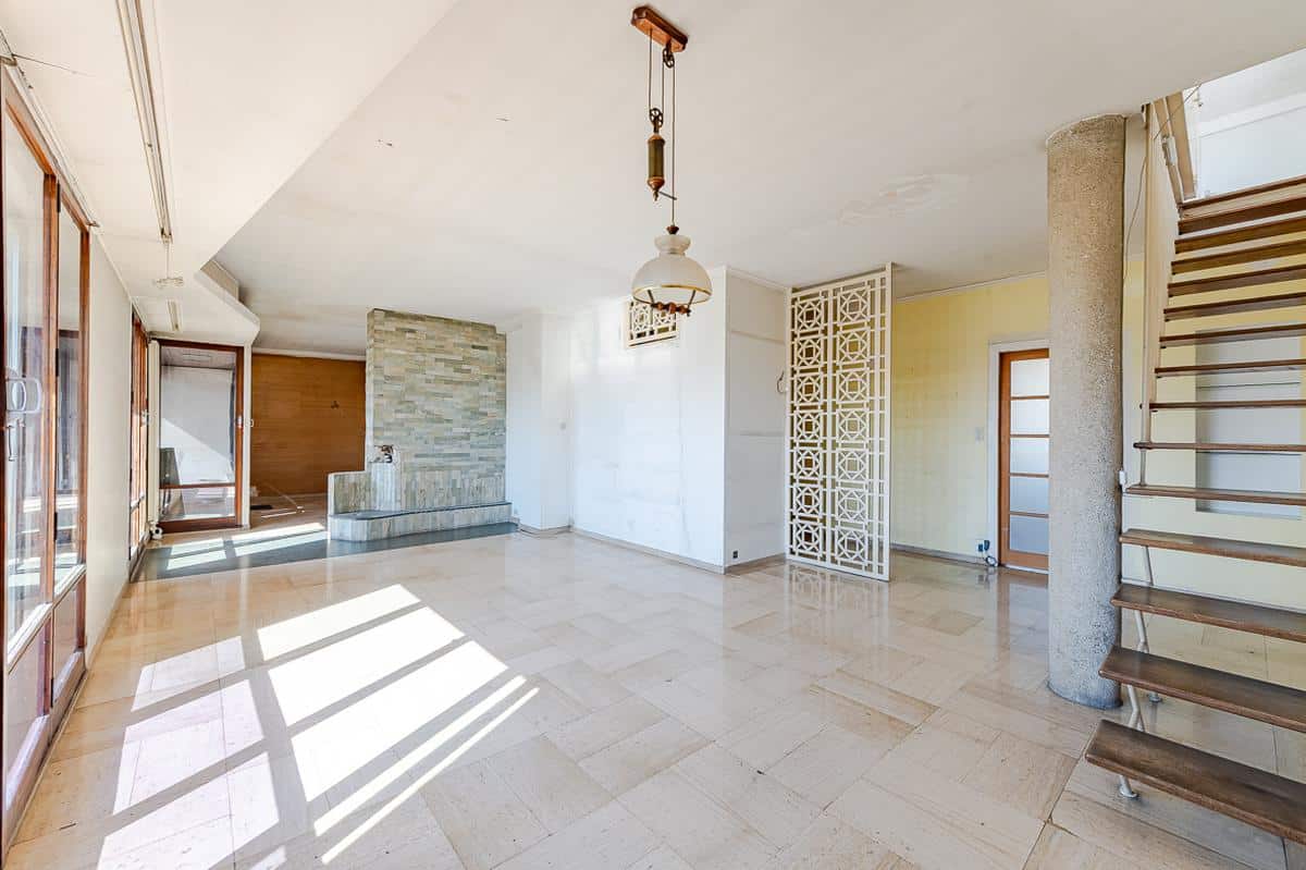 T4/5 DUPLEX AVEC BALCON ET ROOFTOP – ROND POINT DU PRADO – 1