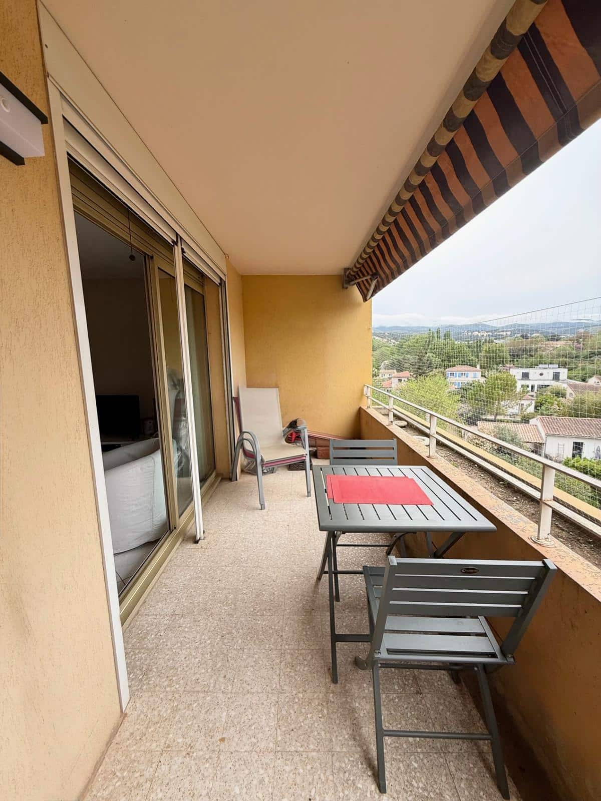 Type 3 apartment of 71 m2 with terrace 13013 Marseille