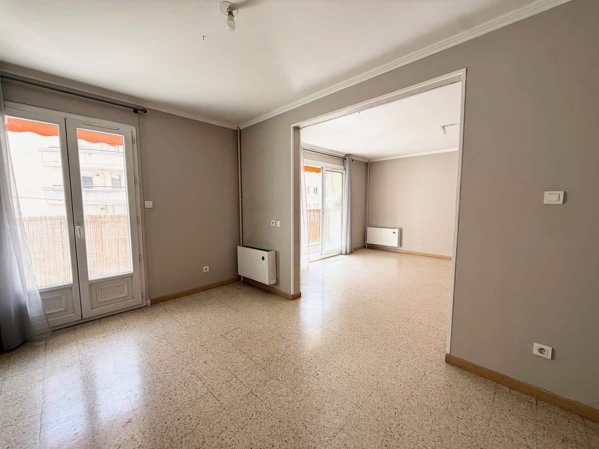 Type 3/4 de 80 m2 Marseille 10éme