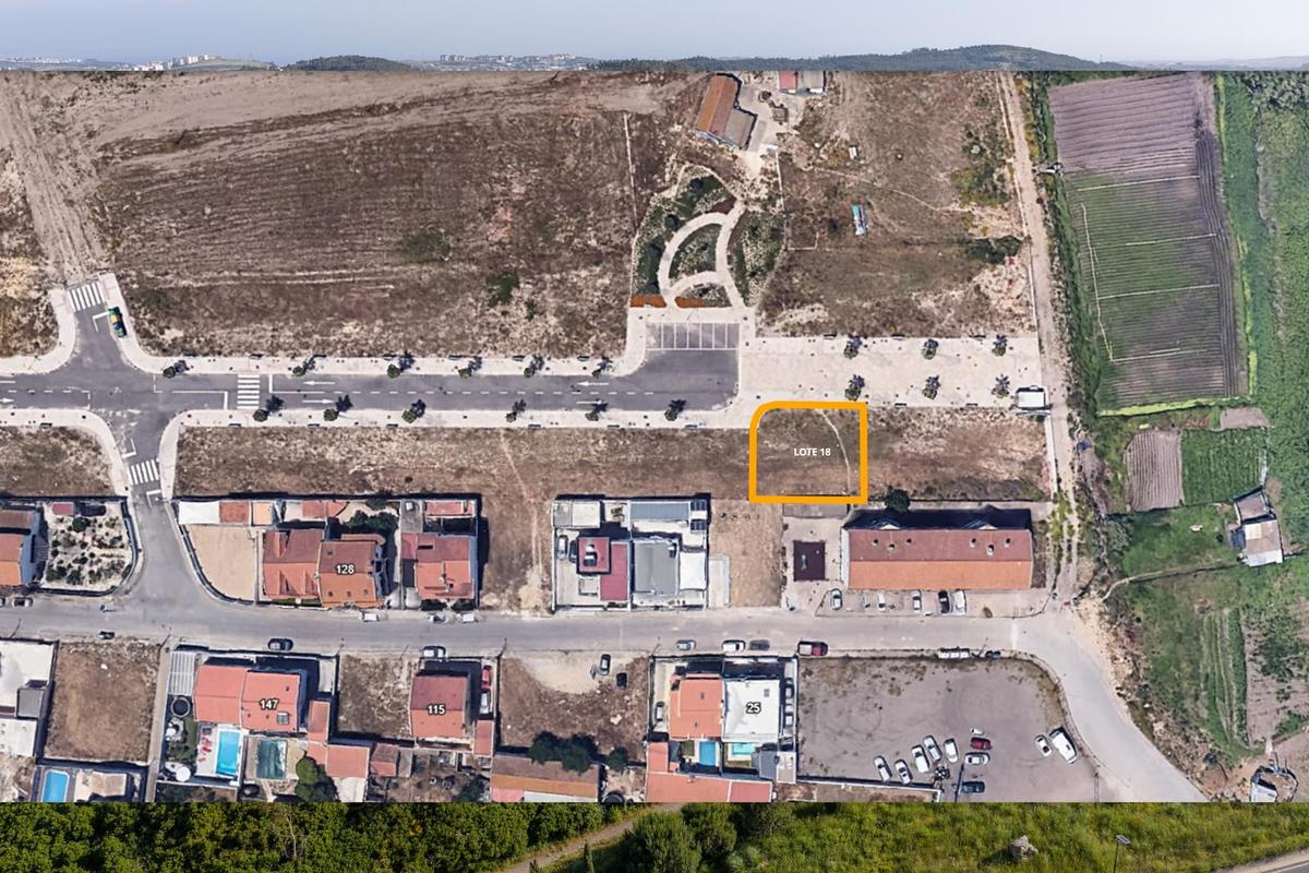 Land Montijo