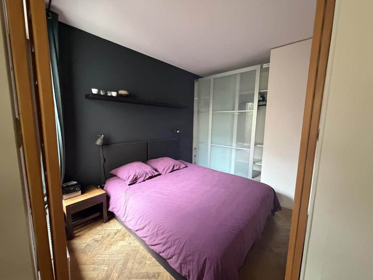 11th BREGUET SABIN-PARMENTIER / RUE BOULLE: 2-ROOM FURNISHED APARTMENT
