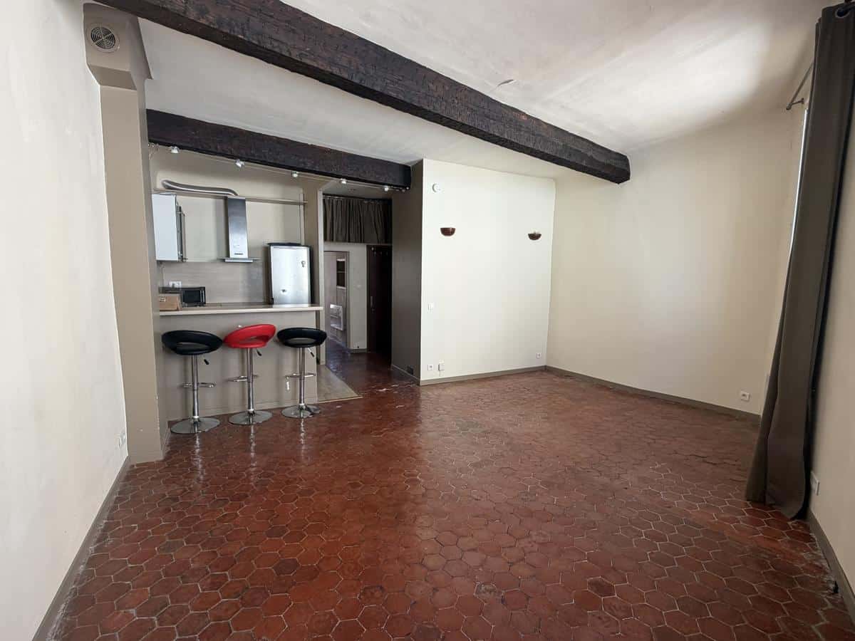 T2 – 51 M2 – 5 rue de la Couronne