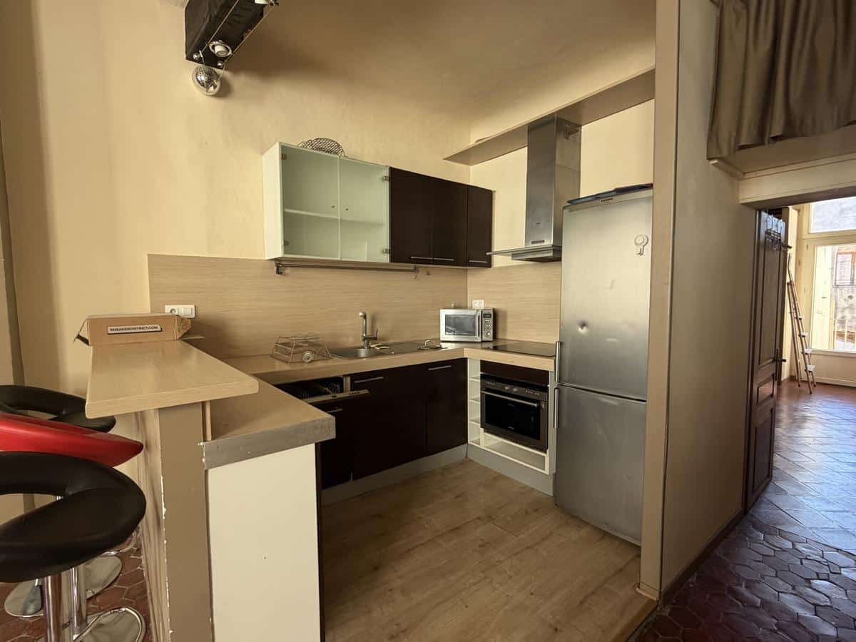 T2 – 51 M2 – 5 rue de la Couronne