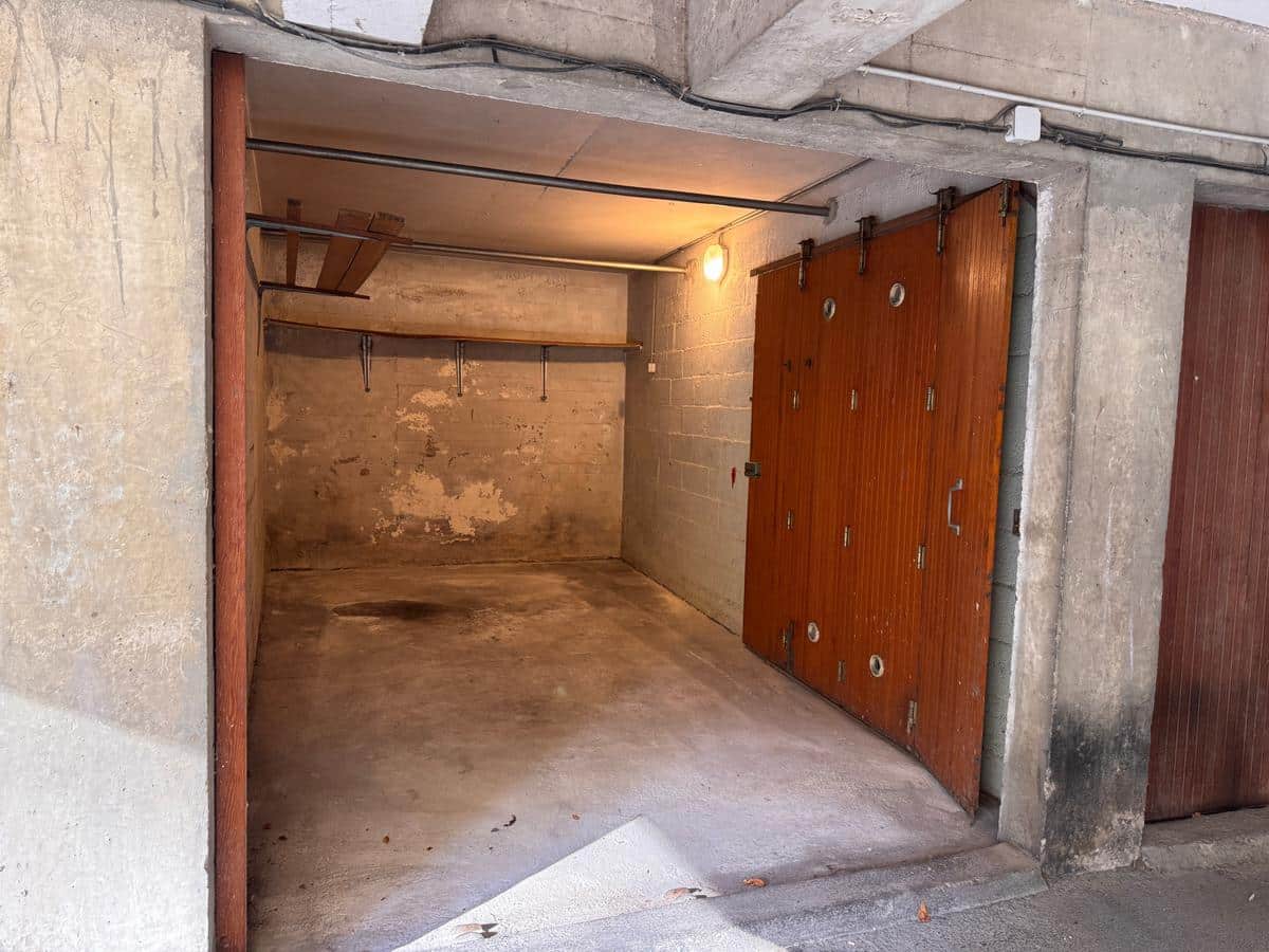 BOX FERME – RESIDENCE EDEN ROC