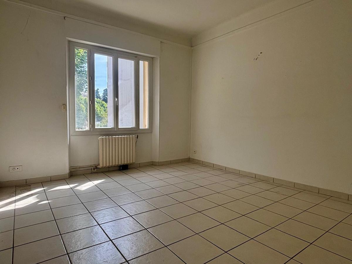 Appartement Type 3 – rue du Camas – Marseille 5e
