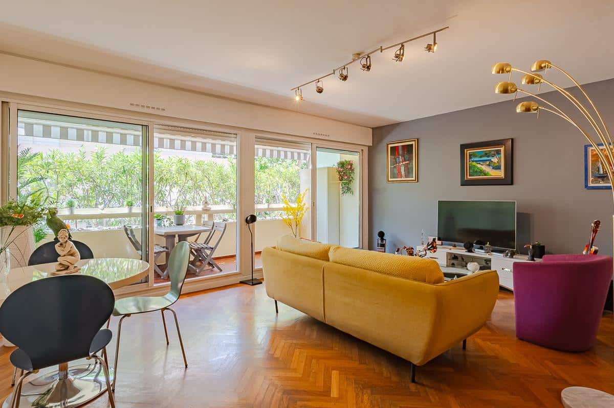 EXCLUSIVITE MARSEILLE 8EME CARRE D’OR APPARTEMENT T3 PARADIS
