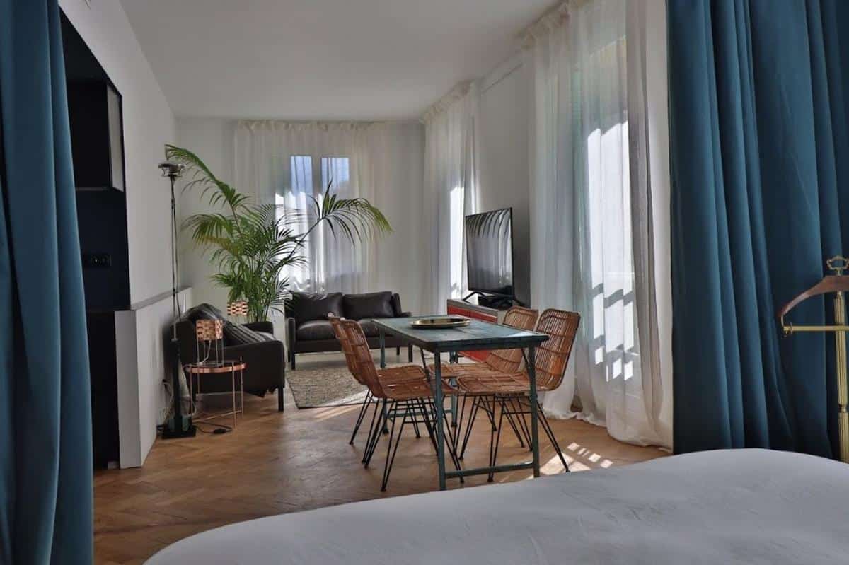 13002 – VIEUX-PORT – COMME UN LOFT
