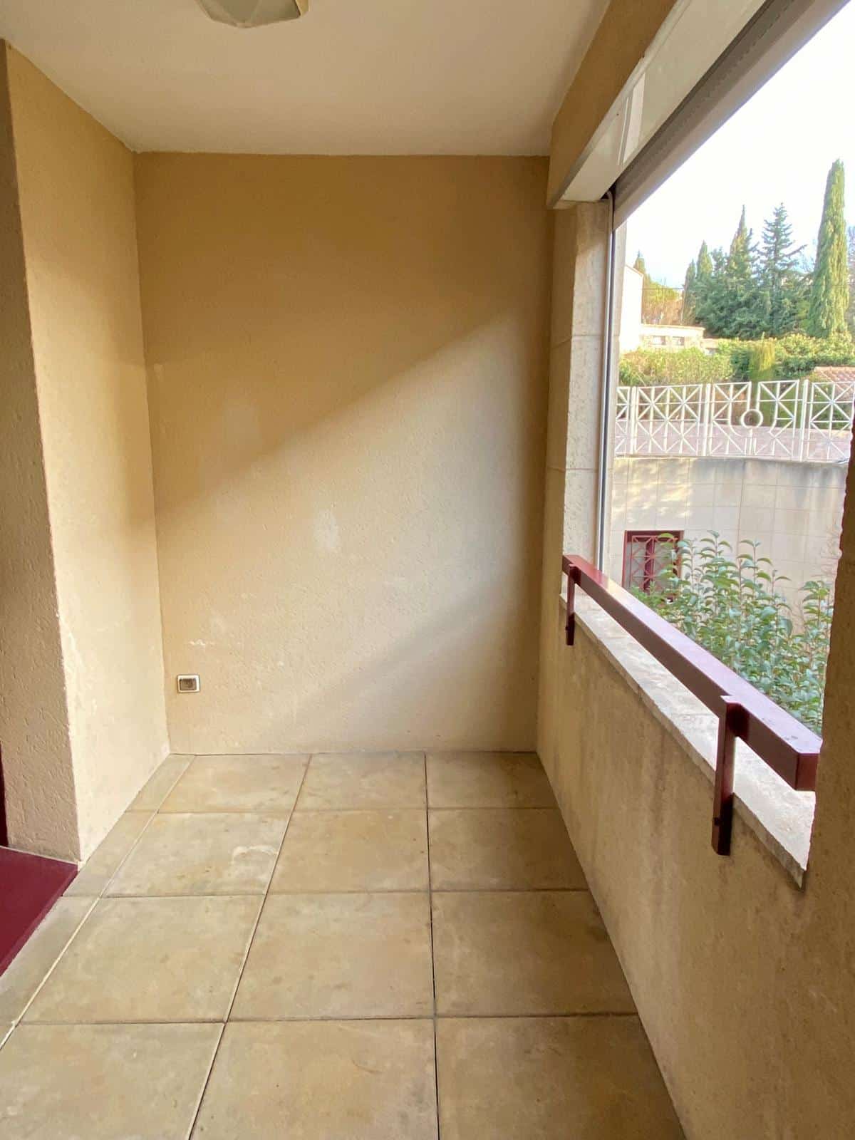 Appartement Type 2 – Résidence Signoret – Proximité centre v