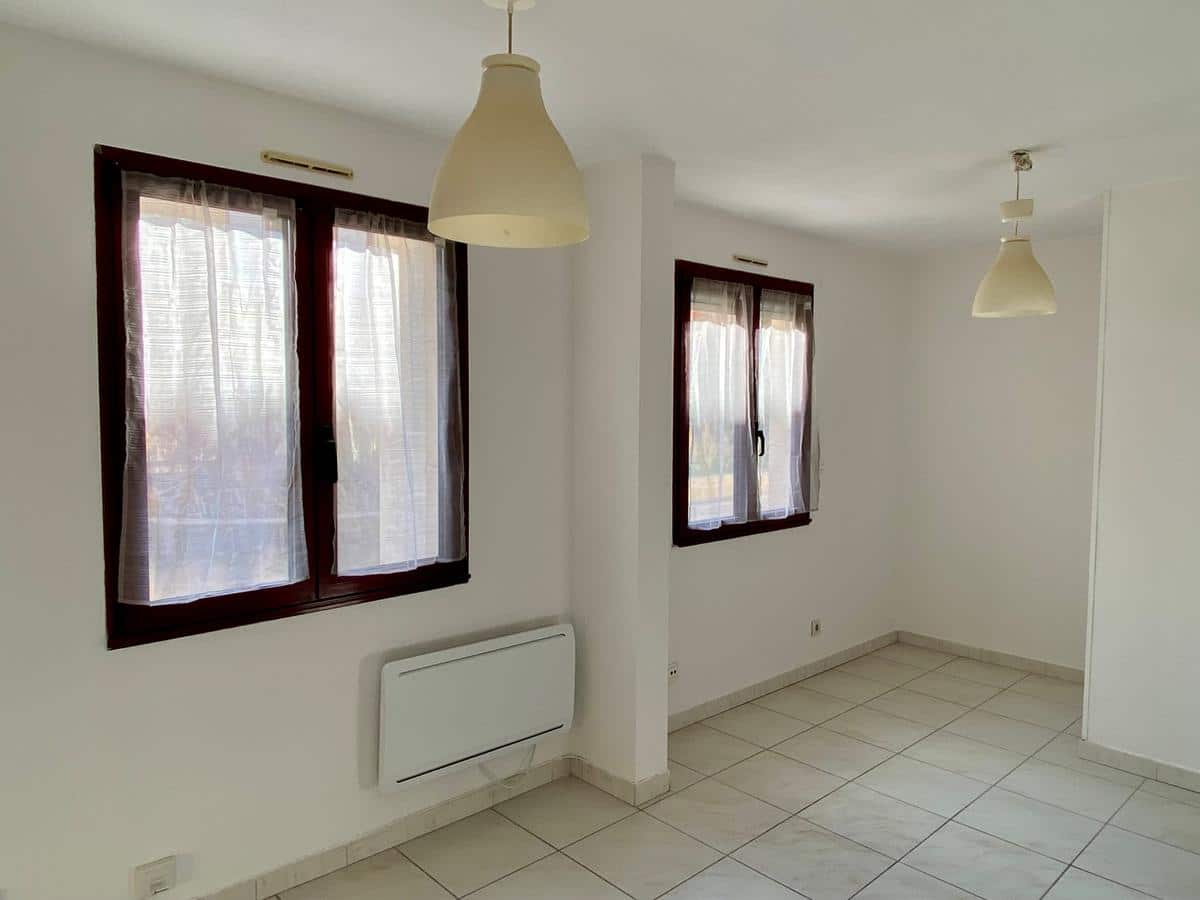 2-room apartment – Signoret Residence – Close to the town center