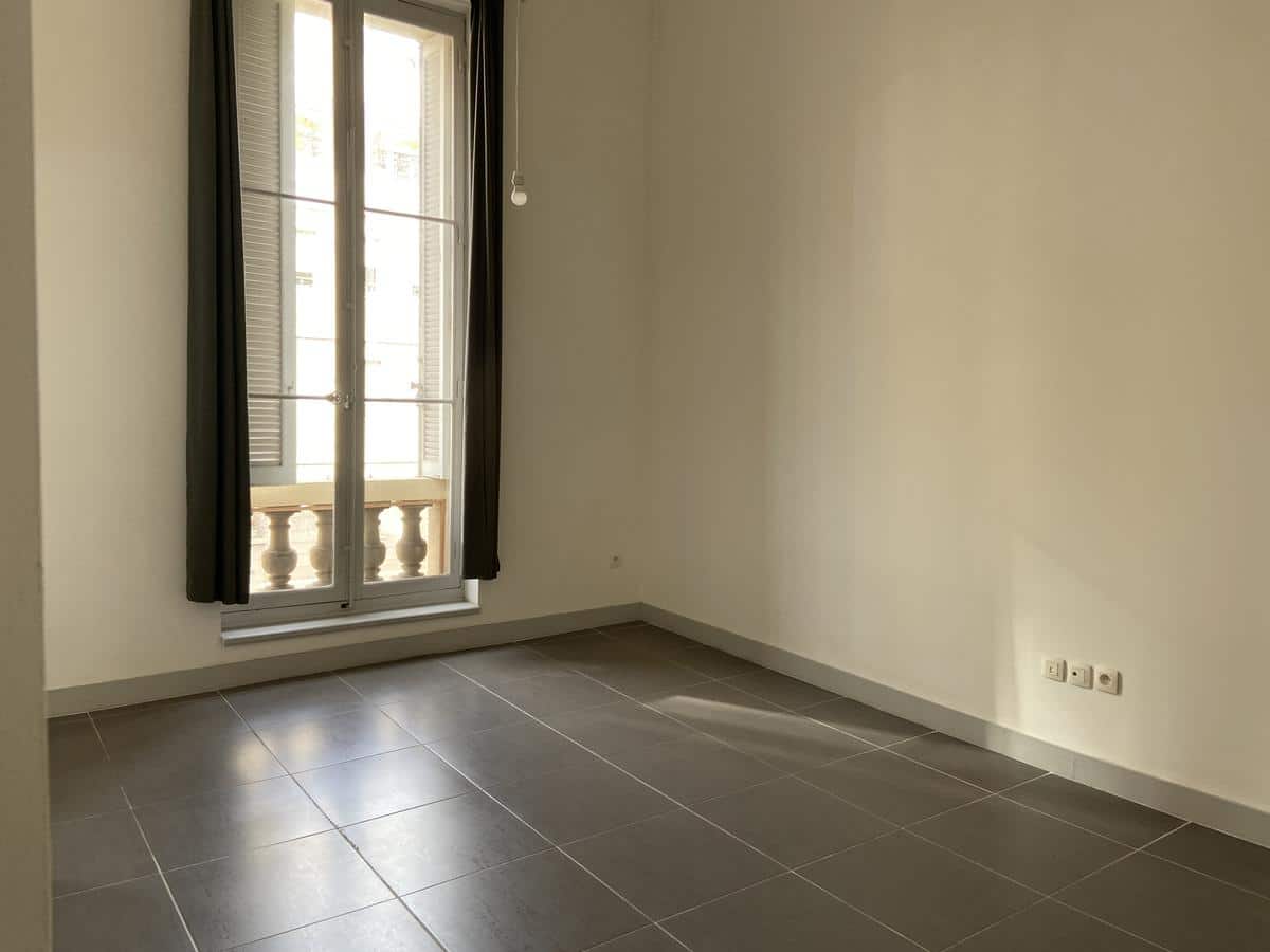TYPE 2/3 – NEAR BRETEUIL – PUGET – RUE DELANGLADE