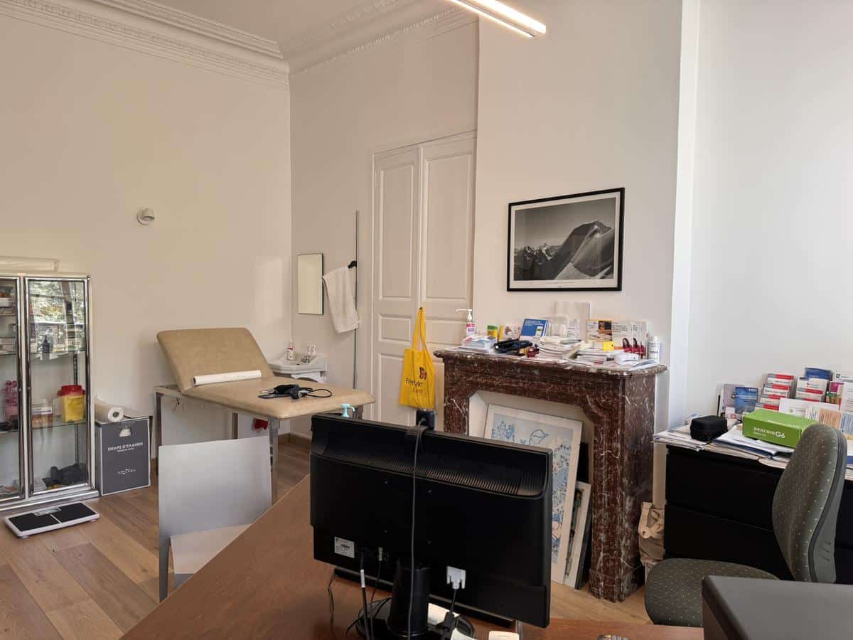 PROFESSIONAL PREMISES METRO REFORMES CANEBIERE