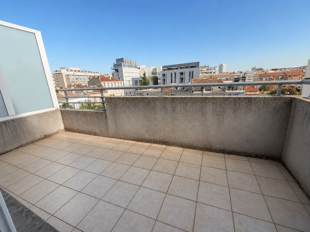 Type 3 de 61,35 m2 + 2 terrasses + garage + place de parking