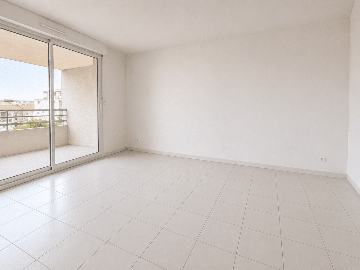 Type 3 of 61.35 m2 + 2 terraces + garage + parking space