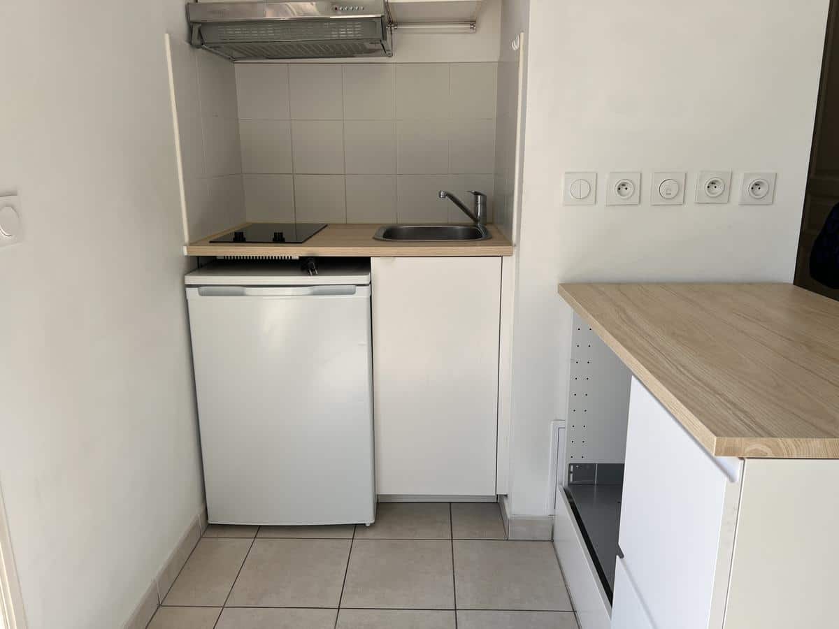 STUDIO AVEC TERRASSE – RUE FORTIN 13005 MARSEILLE