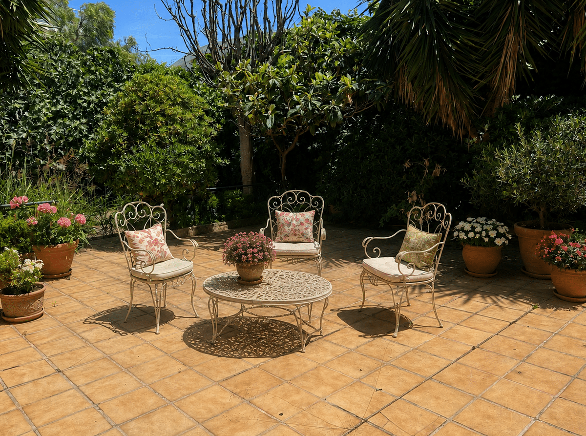 EXCLUSIVE MARSEILLE 13008 LA PLAGE NEIGHBORHOOD VIEW AND NEARBY