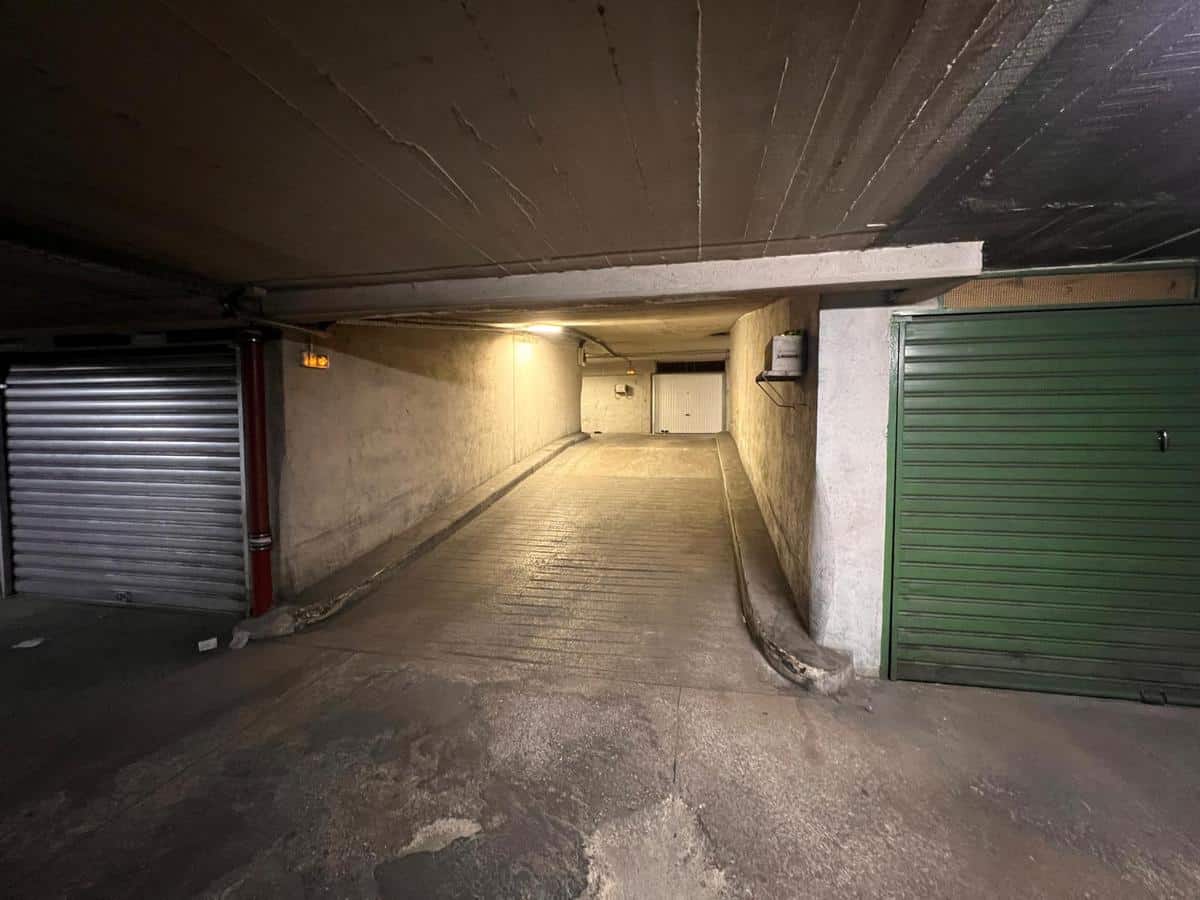 CLOSED BOX – RUE CAISSERIE – 13002 MARSEILLE