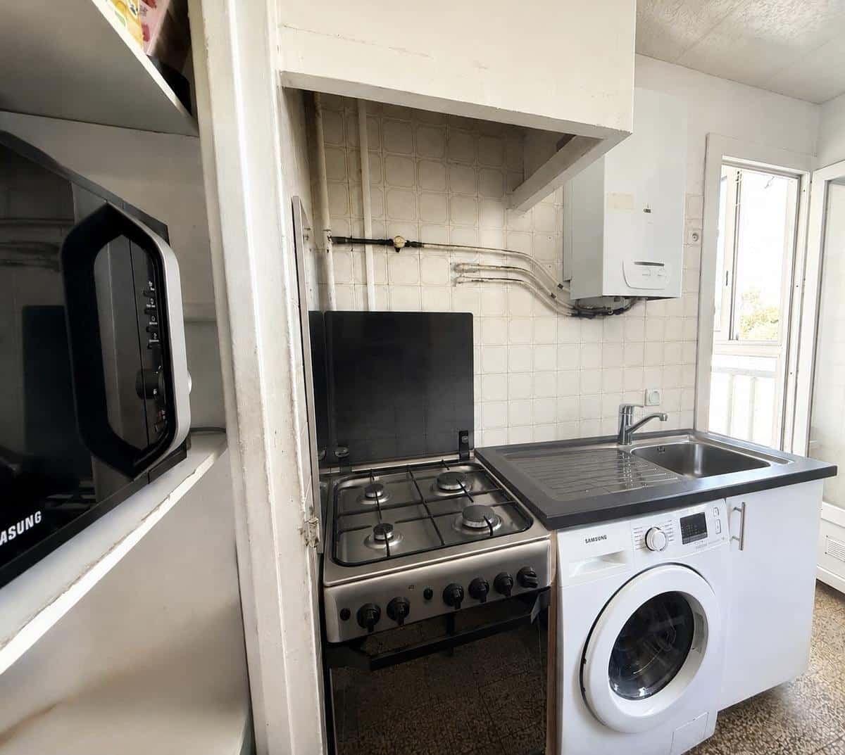 Type 3 de 54,50 m2 avec loggia Marseille 9ème.