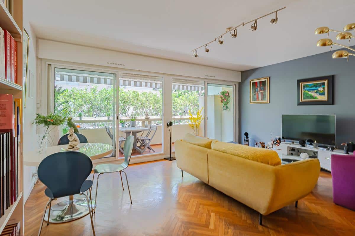 EXCLUSIVITE MARSEILLE 8EME CARRE D’OR APPARTEMENT T3 PARADIS