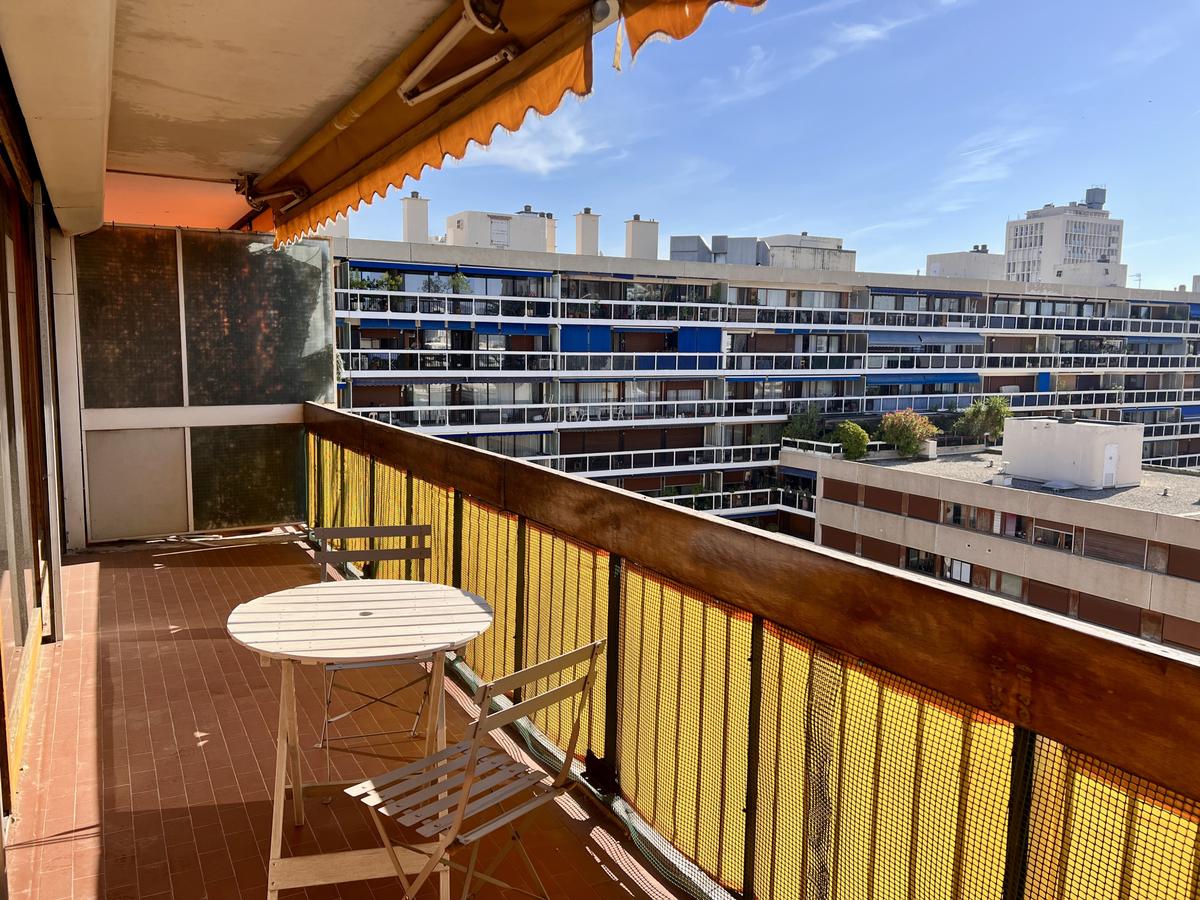 T3 Av. Delphes, 13006 Marseille Résidence Méditerrannée
