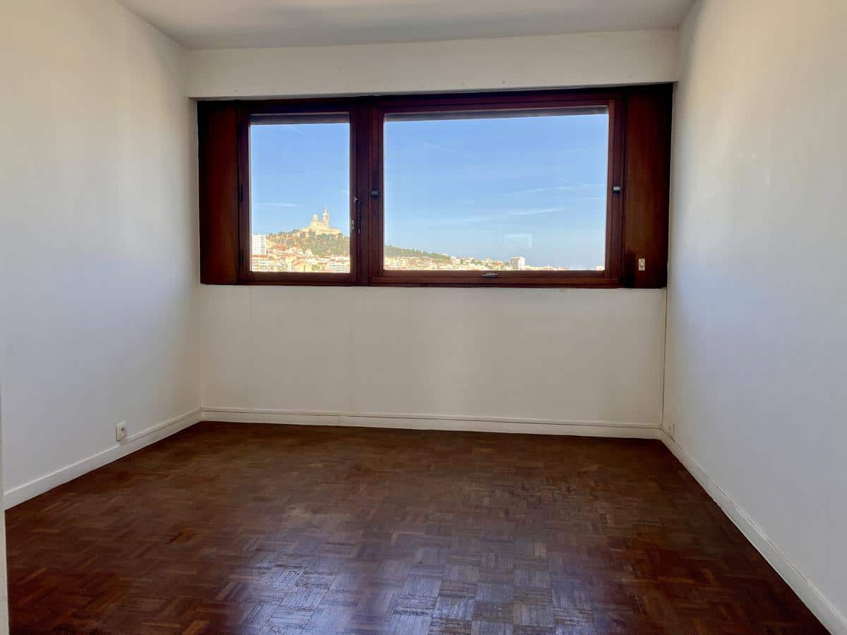 T3 Av. Delphes, 13006 Marseille Résidence Méditerrannée