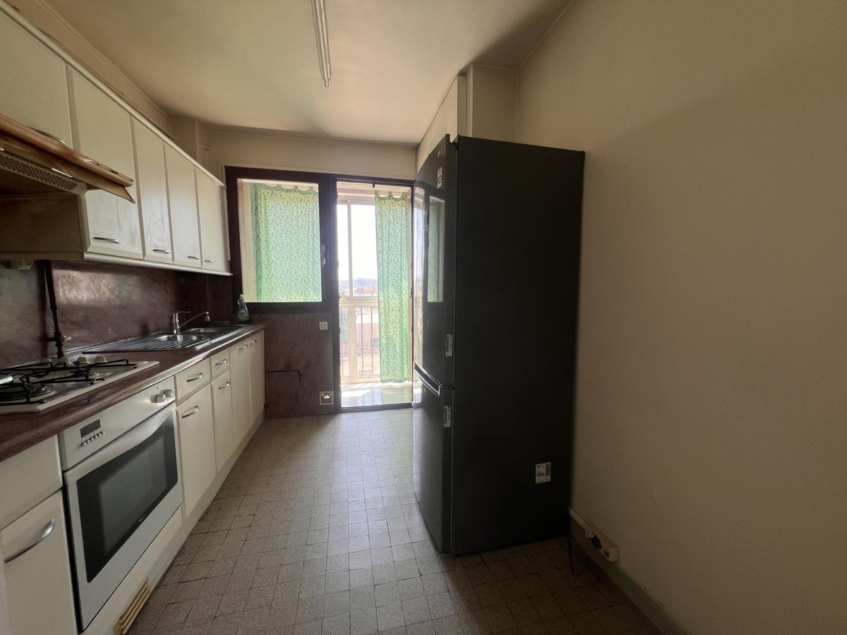 Appartement T3 69,77 m2 Carrez + balcon et loggia 6e éta