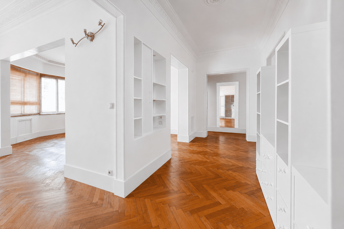 EXCLUSIVITE MARSEILLE 8EME BEL APPARTEMENT DE TYPE 4