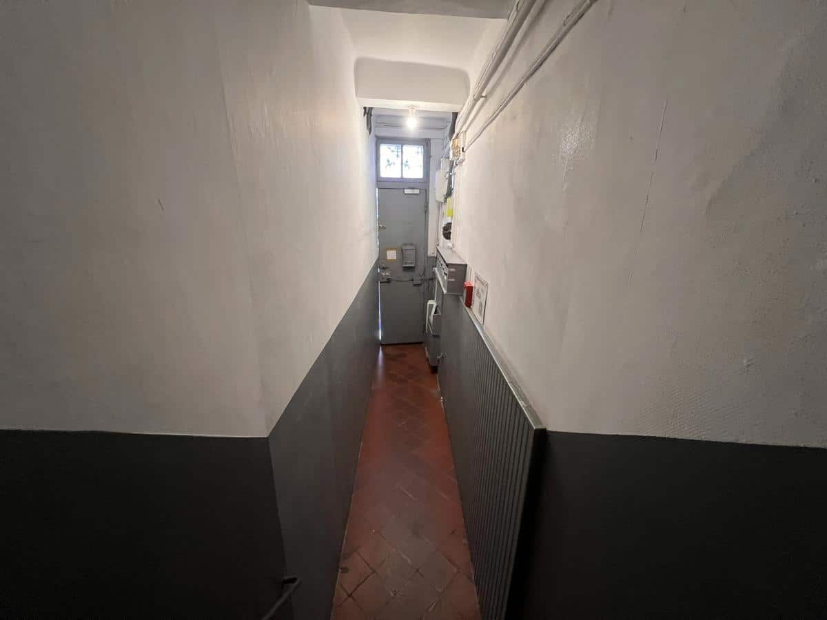 T2 – RUE DE LA CROIX 13007 MARSEILLE