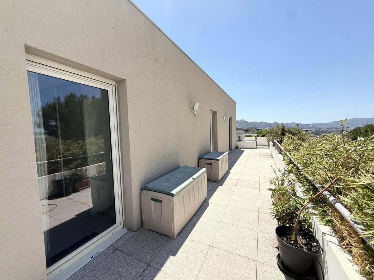 Type 5 de 98,34 m2 habitables avec terrasses de 50 m2 Marsei