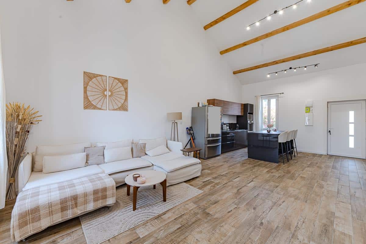 RENOVATED HOUSE TYPE 4 — SAINT-JÉRÔME — SOUTH GARDEN