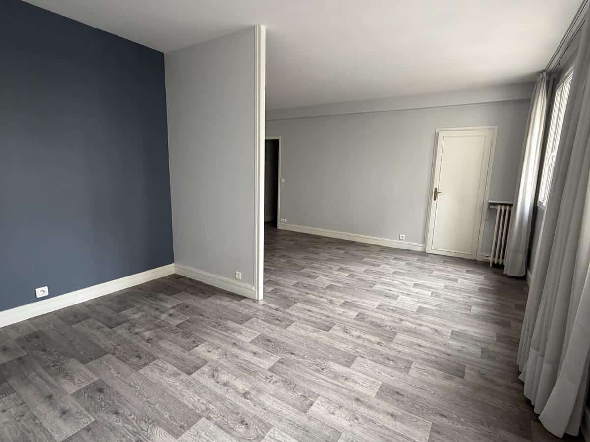 15ème LOURMEL / RUE LECOURBE : Appartement 2/3 PIÈCES à loue