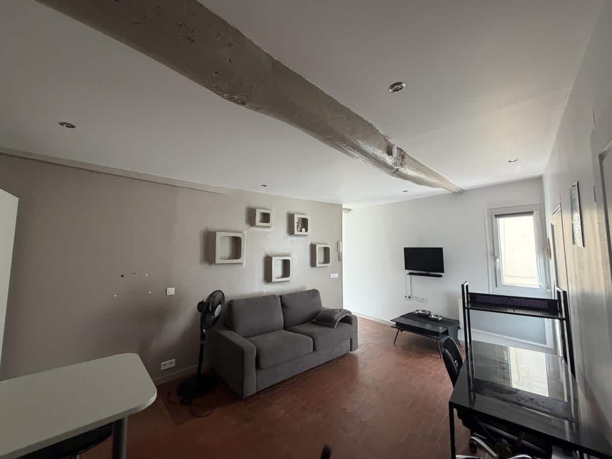 Studio meublé centre ville Aix en Pce