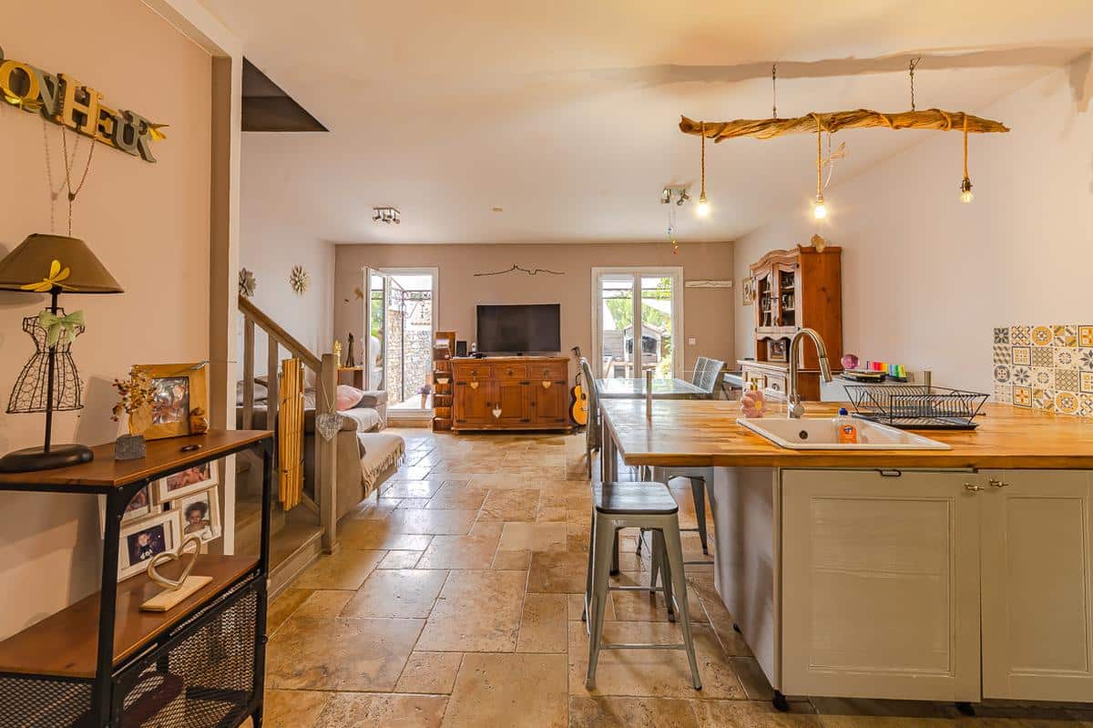 MAISON T4 AVEC GRAND JARDIN – BOUTON D’OR – CHEMIN DES PRUD’
