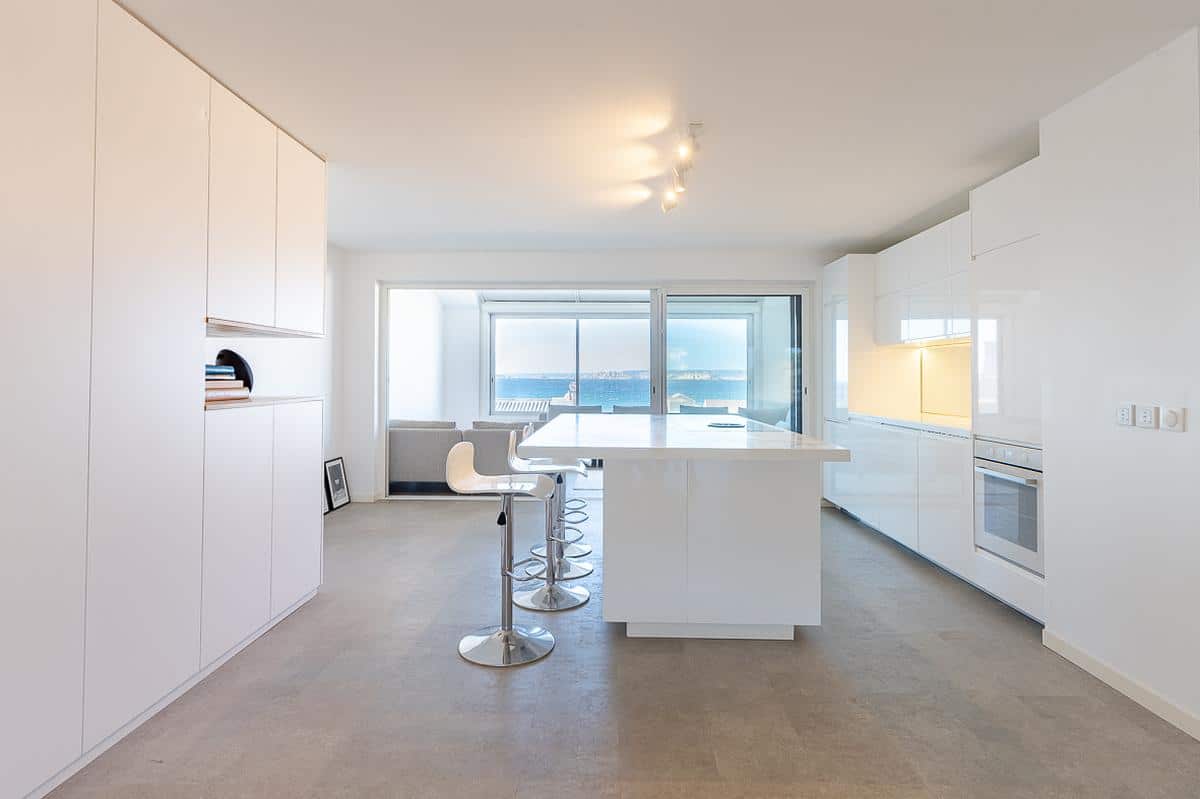 MARSEILLE 8TH LAST FLOOR T4 DUPLEX SEA VIEW DOUBLE BOX