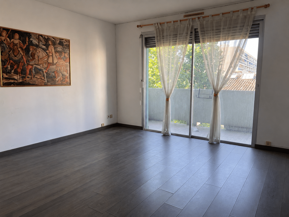Appartement T1 67 cours Gouffe, 13006 Marseille 5ème éta
