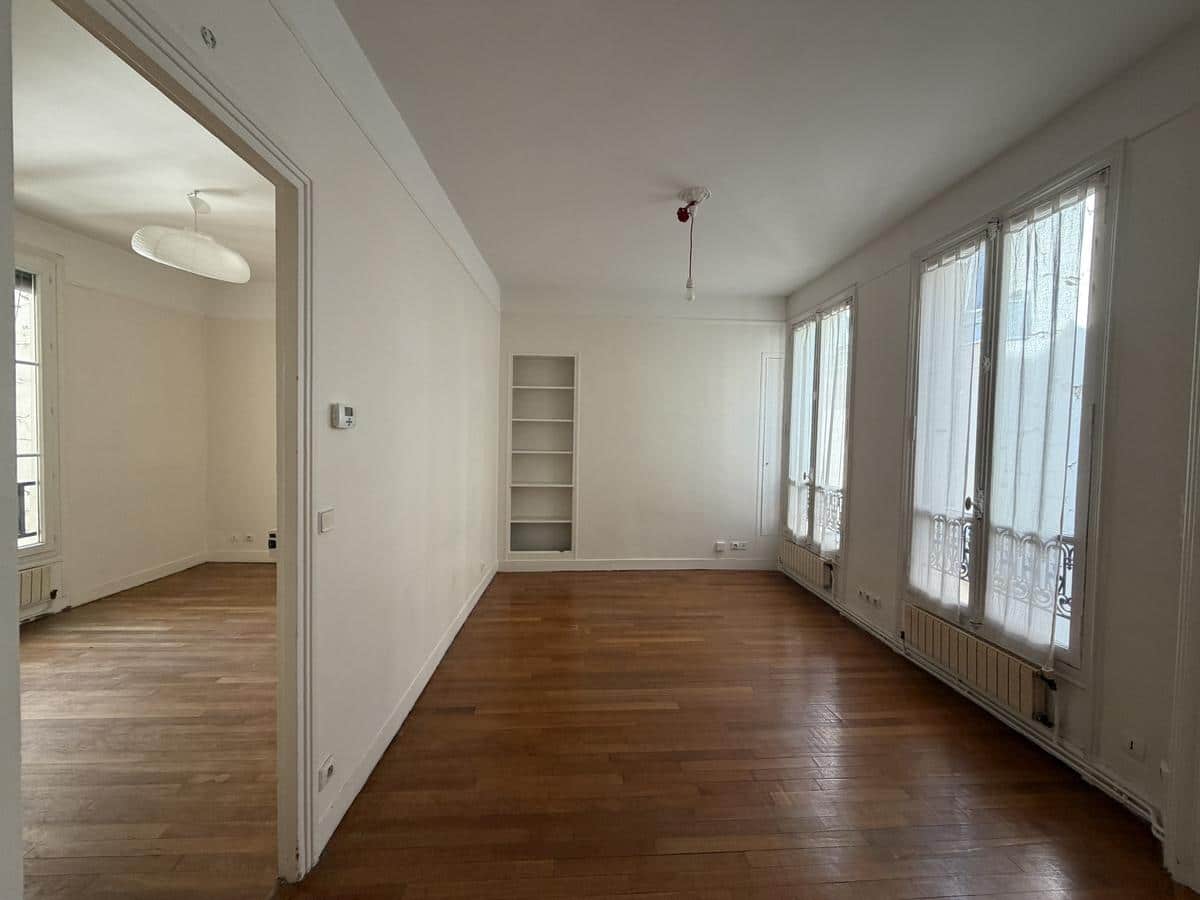 3ÈME TEMPLE / RUE DE TURBIGO : APPARTEMENT DEUX PIÈCES À VEN