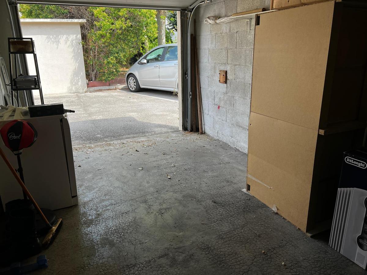 Secure box 15 m2, Le Clemenceau co-ownership