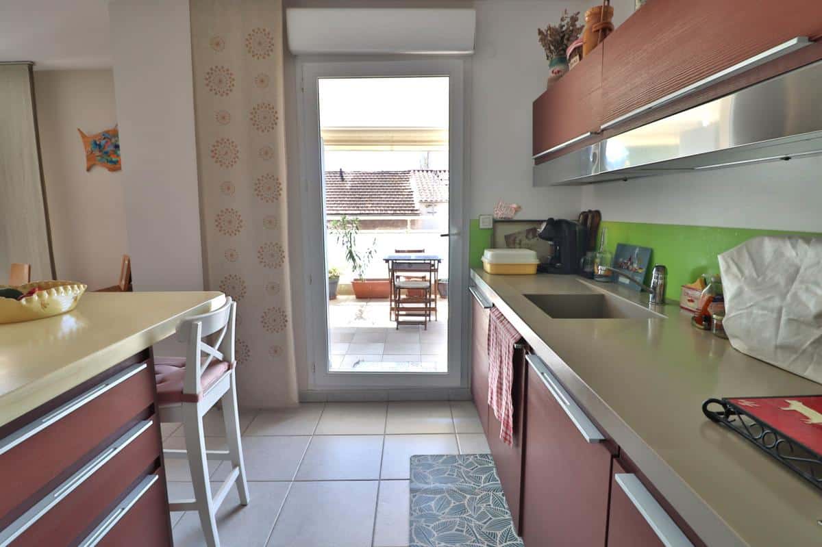13009 – MAZARGUES – T3 AVEC BALCON ET POSSIBILTE DOUBLE BOX