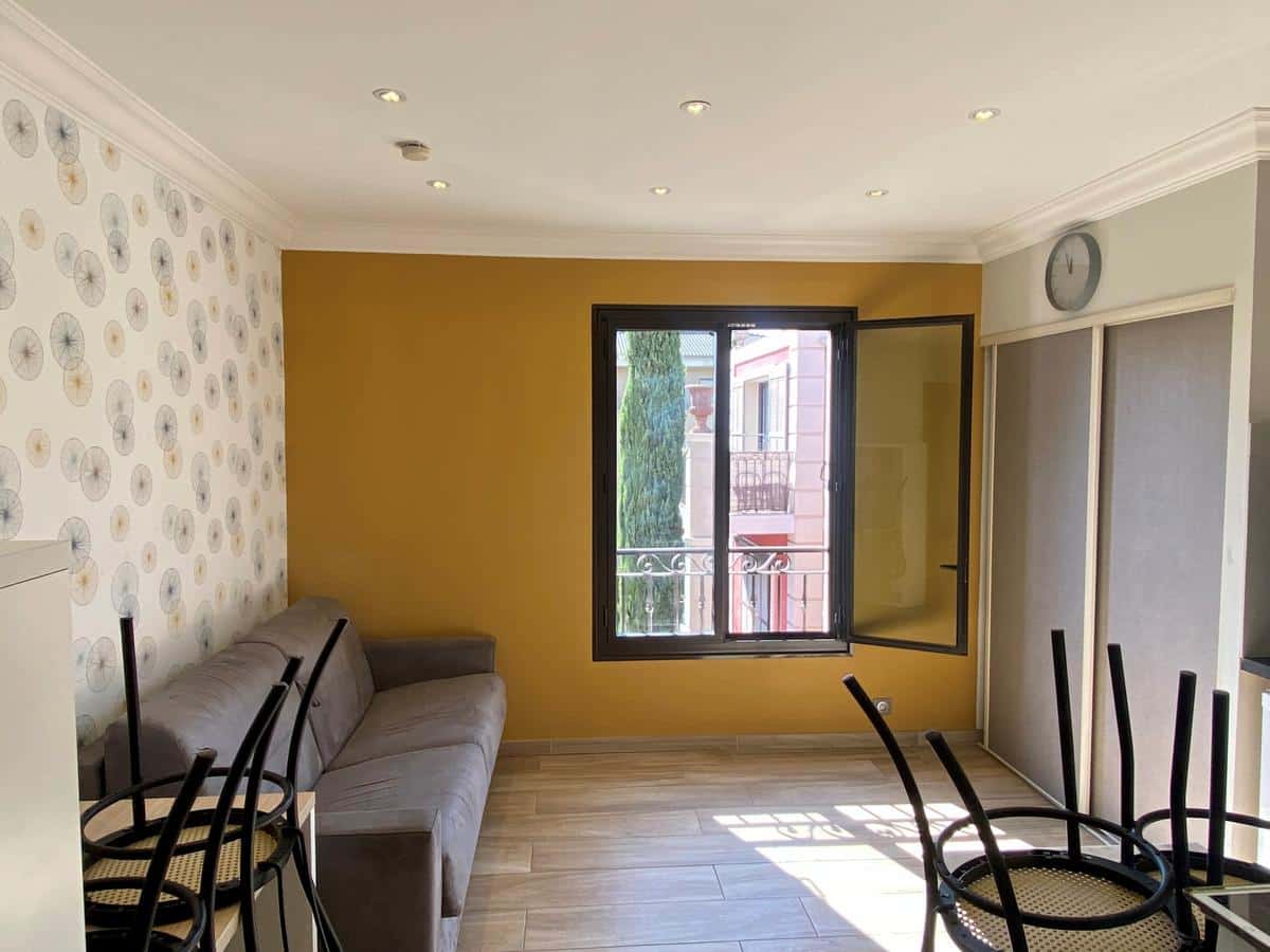 Aix-en-Provence: Furnished and recently renovated studio apartment on Chemin des Floralies