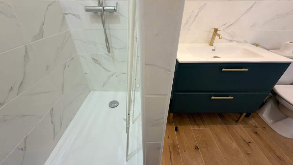 FURNISHED STUDIO – PROX VIEUX PORT – RUE SAINTE / RUE PARADI
